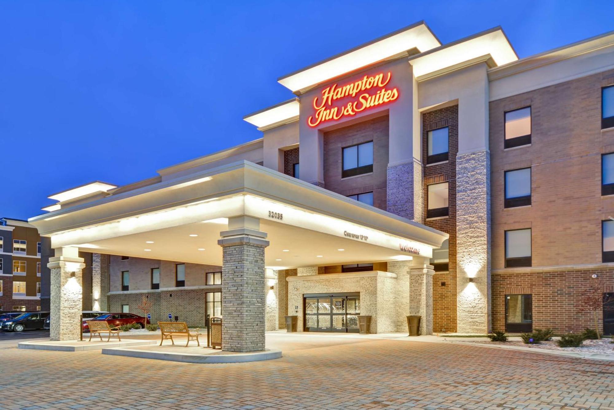 Hampton Inn & Suites Detroit/Warren Εξωτερικό φωτογραφία